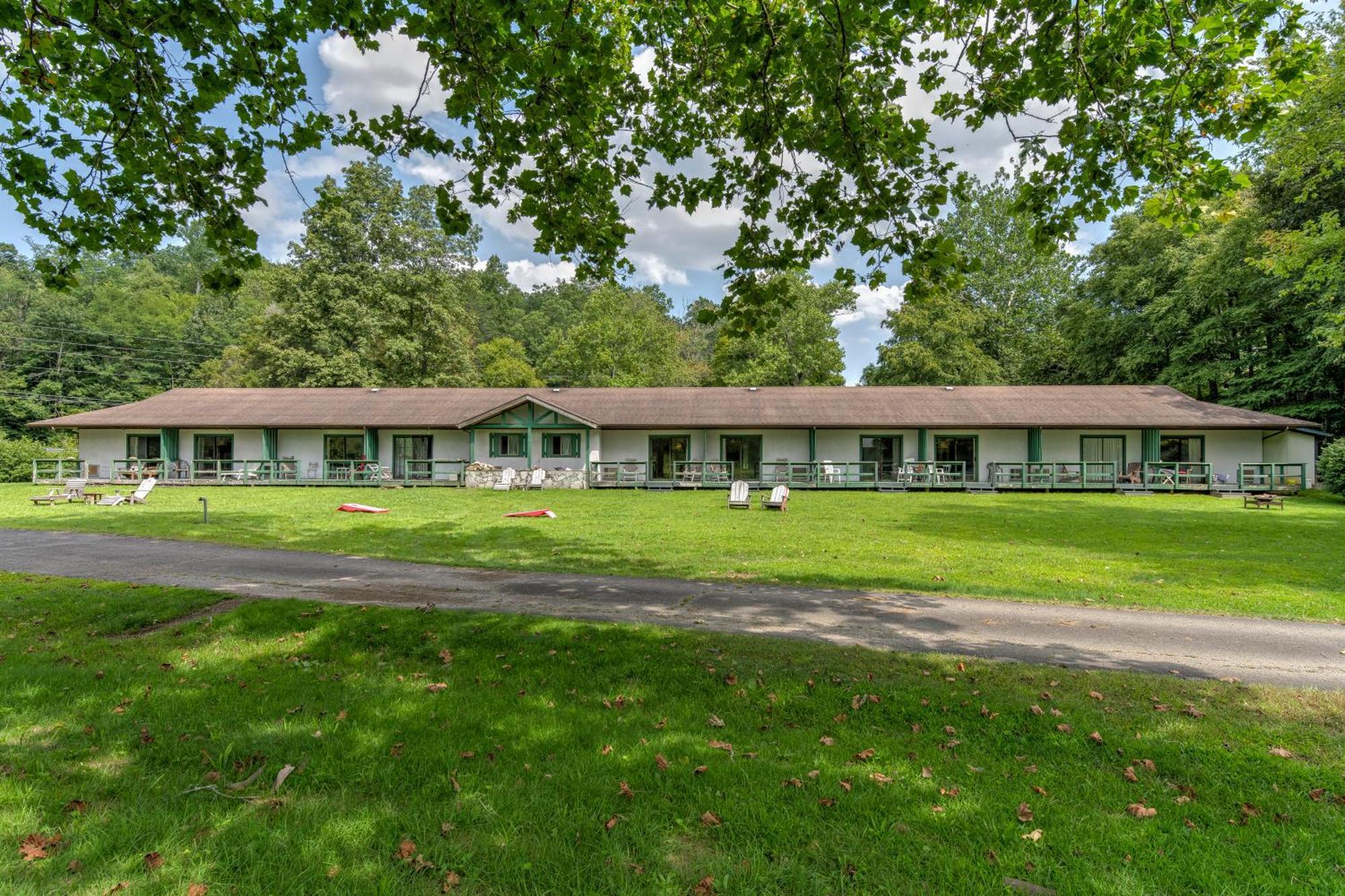 Lodge At Mount Mitchell Busick Exterior foto