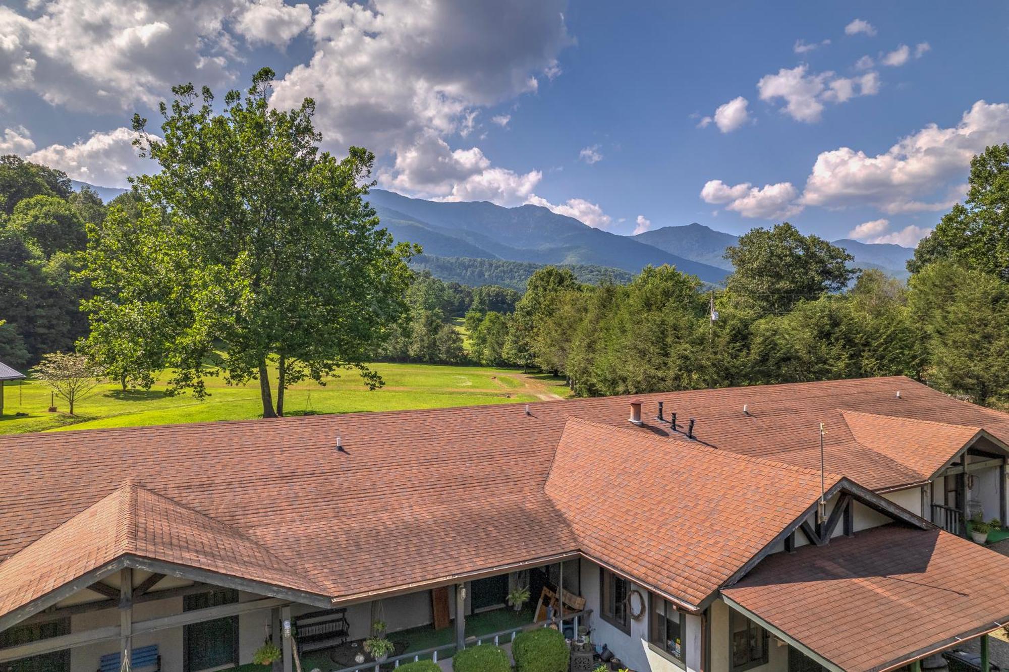 Lodge At Mount Mitchell Busick Exterior foto